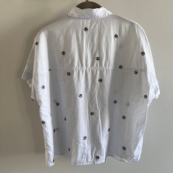 Madewell Embroidered Peace Sign Short Sleeve Tie-Front Shirt Size S - Picture 6 of 9